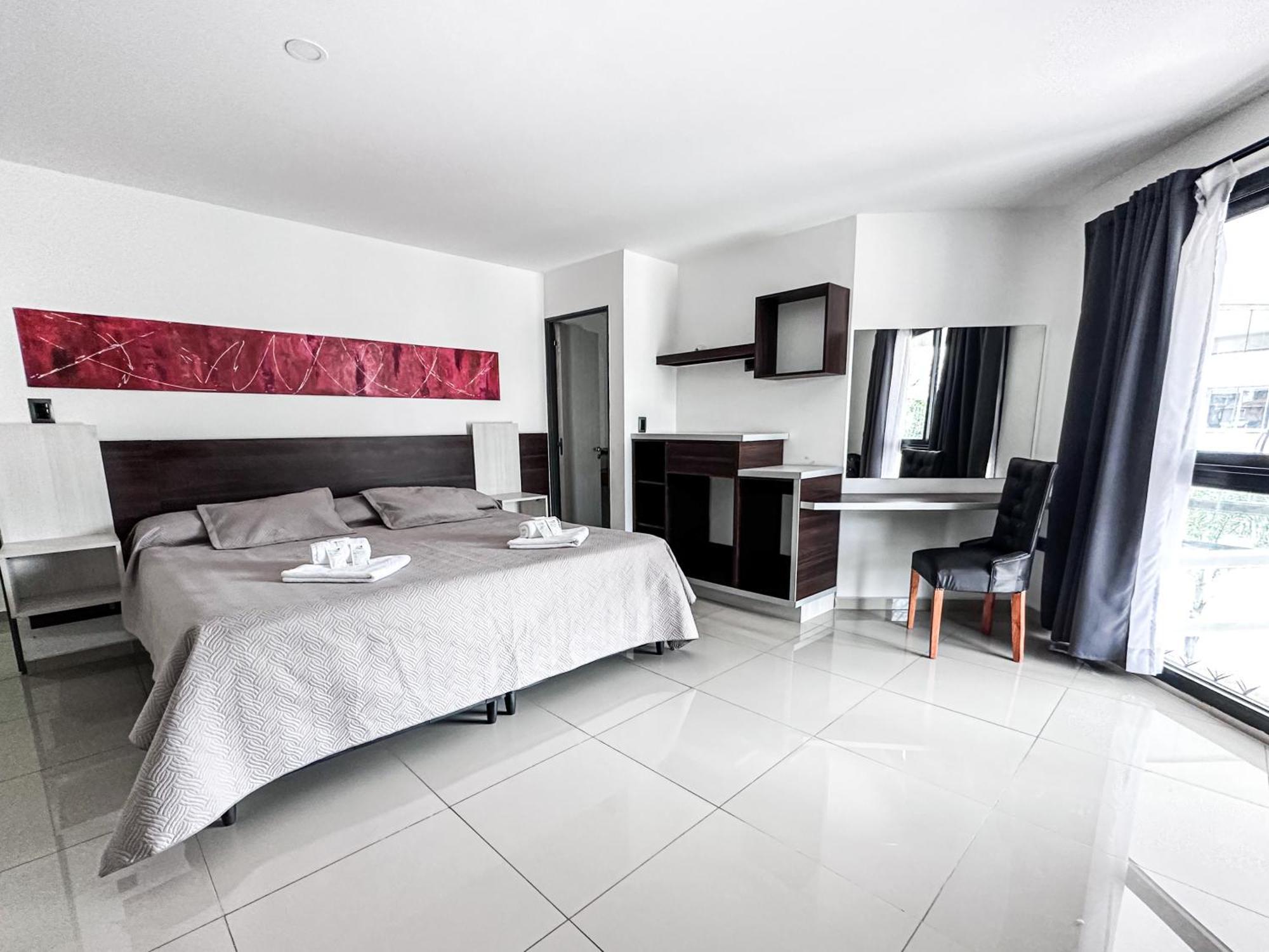 Golden Ross Hotell Villa Carlos Paz Eksteriør bilde