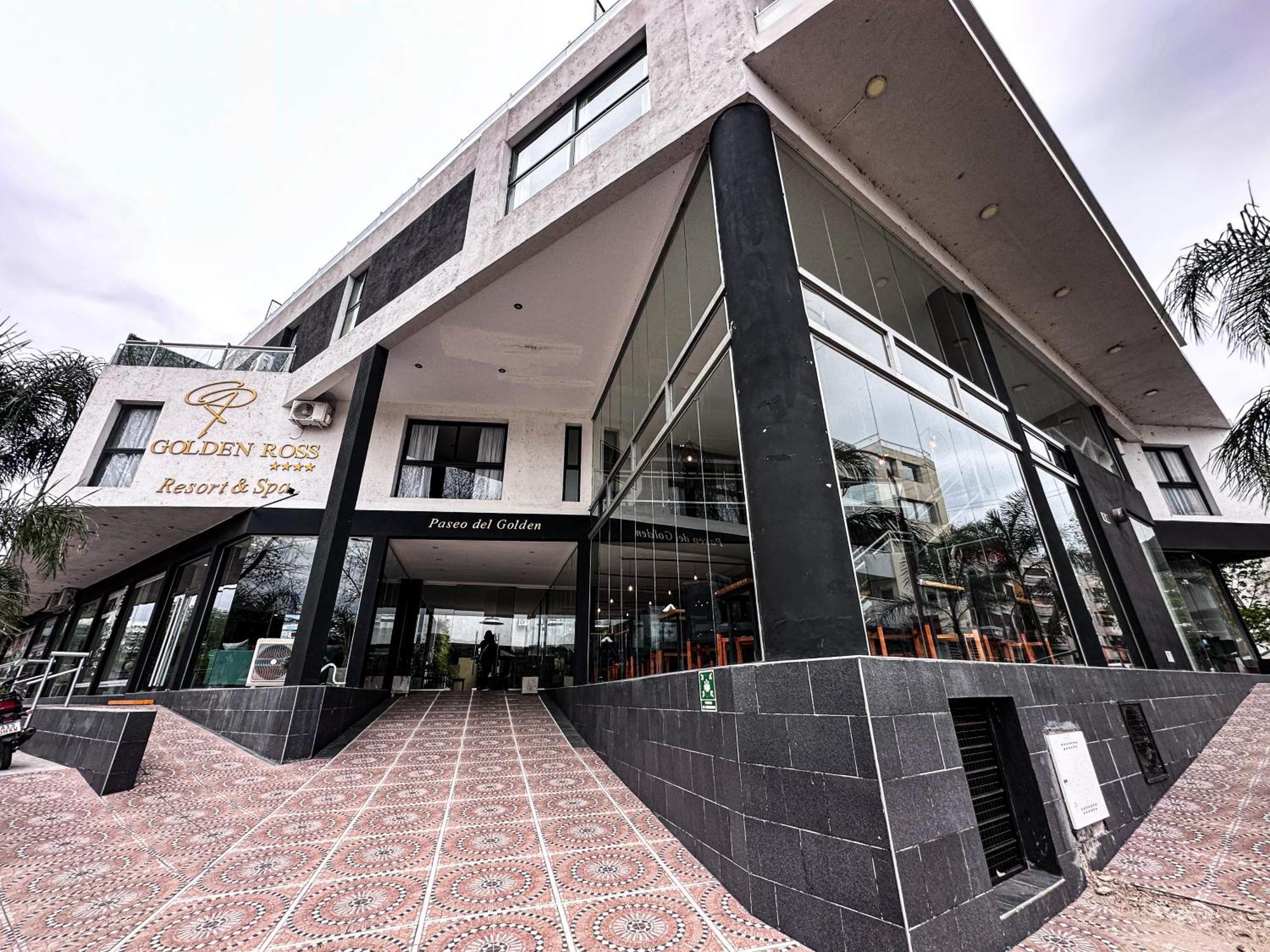 Golden Ross Hotell Villa Carlos Paz Eksteriør bilde