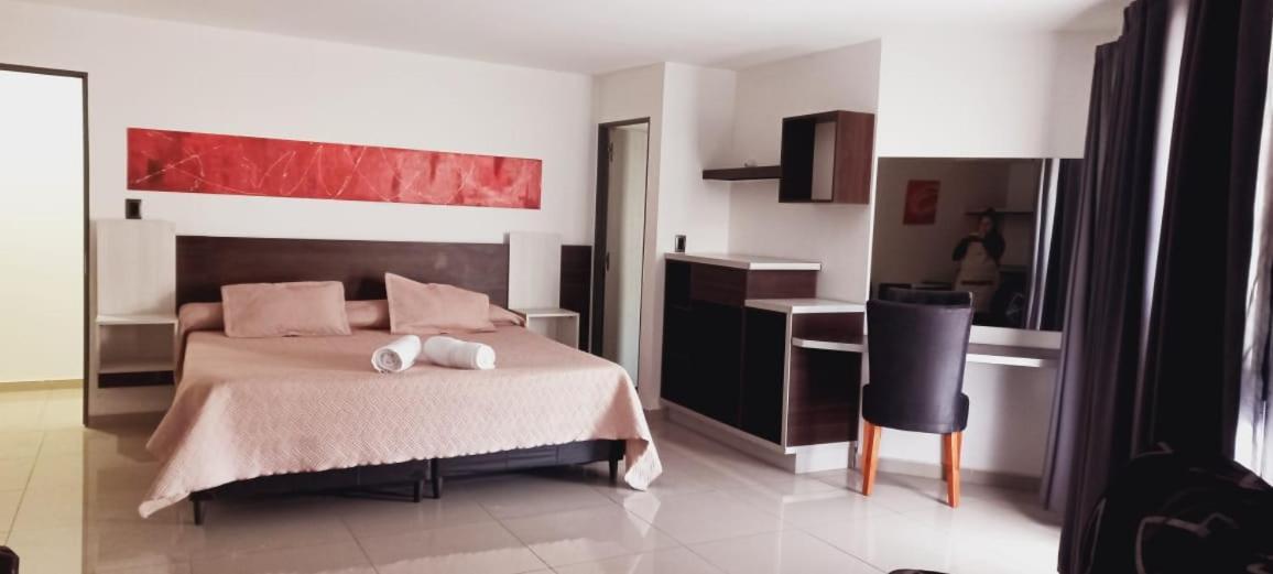 Golden Ross Hotell Villa Carlos Paz Eksteriør bilde